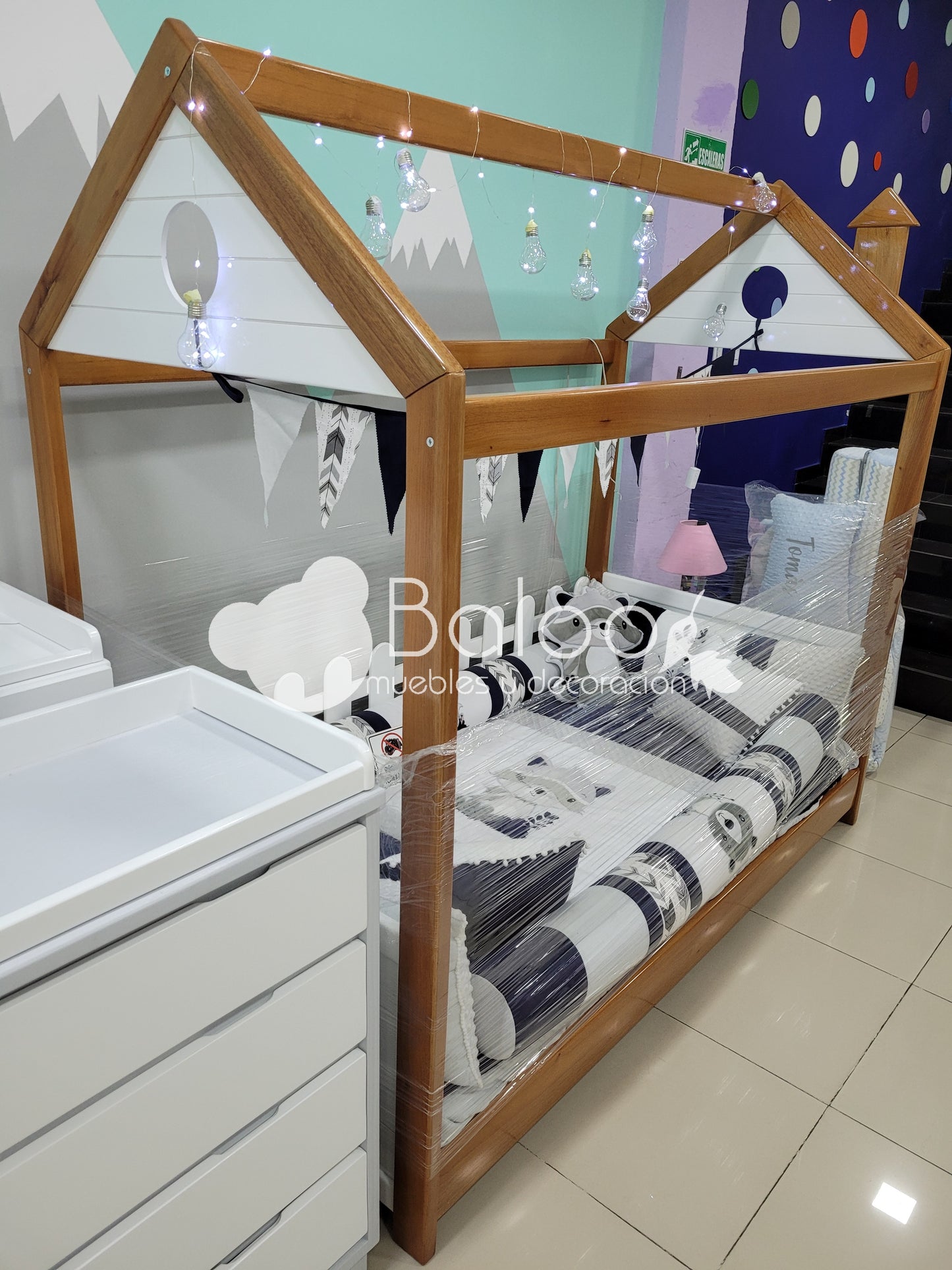 Cama Montessori