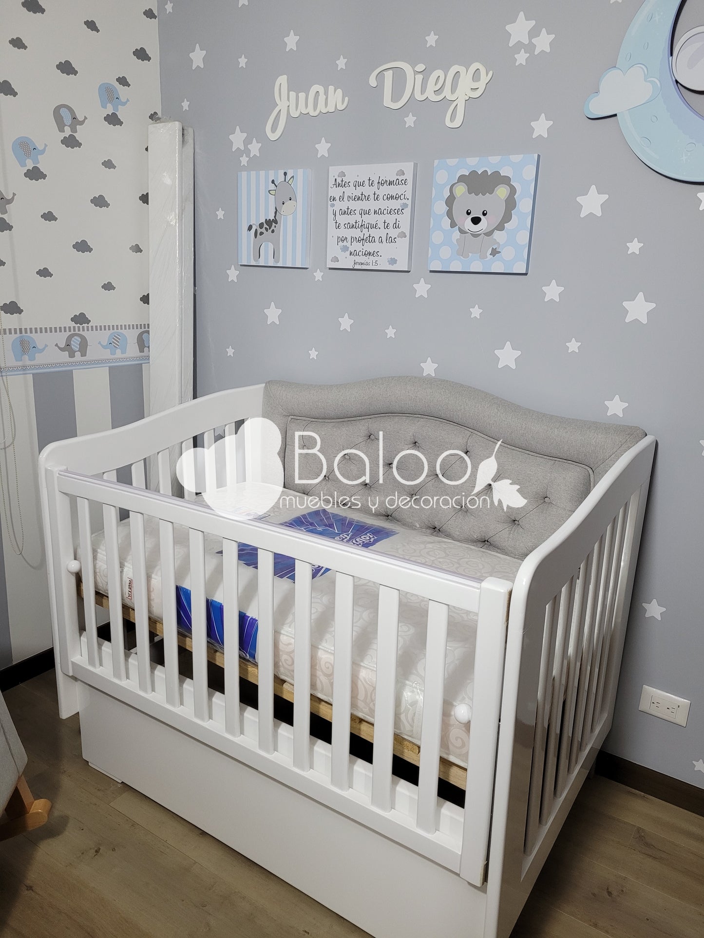 Cuna Tapizada Convertible en Cama