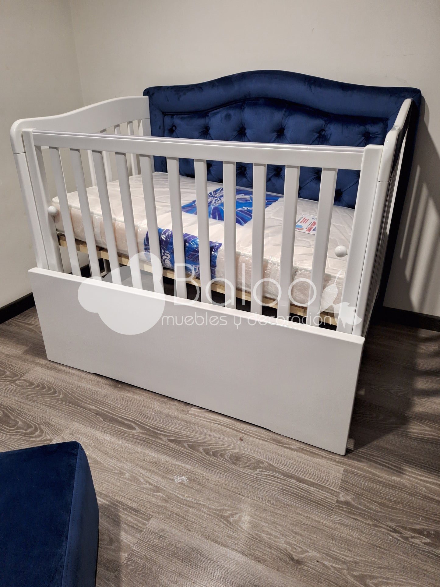 Cuna Tapizada Convertible en Cama