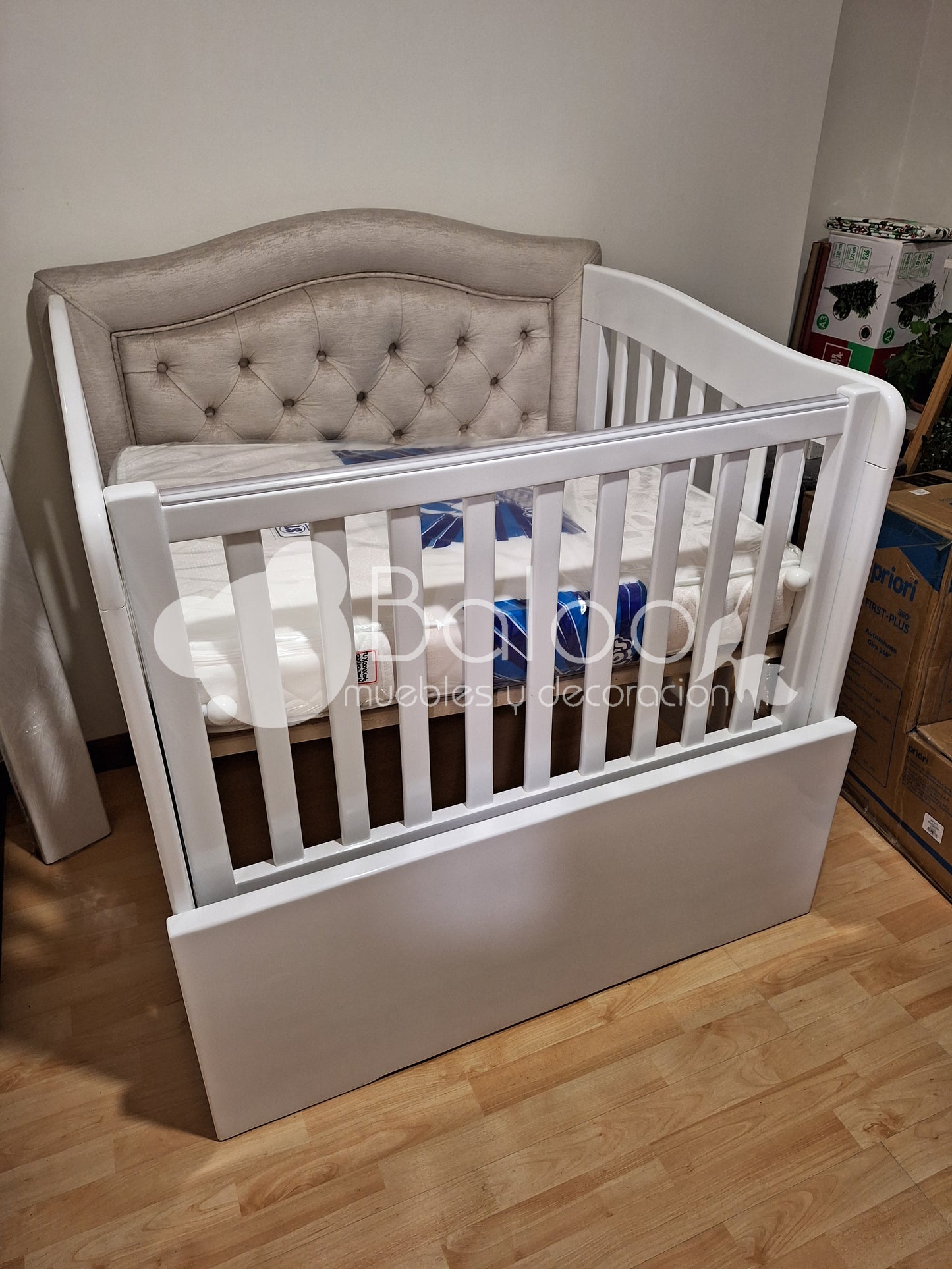 Cuna Tapizada Convertible en Cama